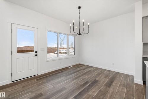 19308 29 Avenue, Edmonton, AB - Indoor Photo Showing Other Room