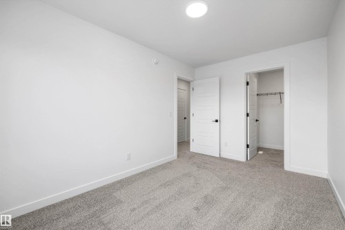 19308 29 Avenue, Edmonton, AB - Indoor Photo Showing Other Room