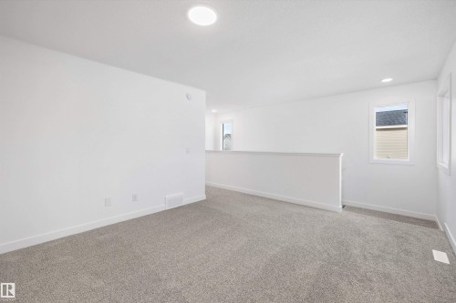 19428 25 Avenue, Edmonton, AB - Indoor Photo Showing Other Room