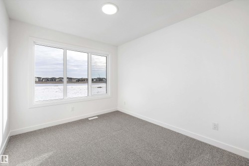 19428 25 Avenue, Edmonton, AB - Indoor Photo Showing Other Room