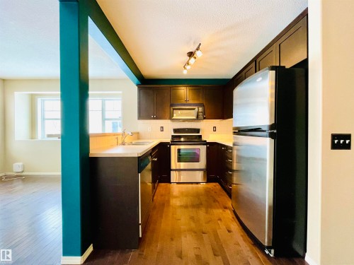 78 230 Edwards Drive, Edmonton, AB - Indoor Photo Showing Kitchen