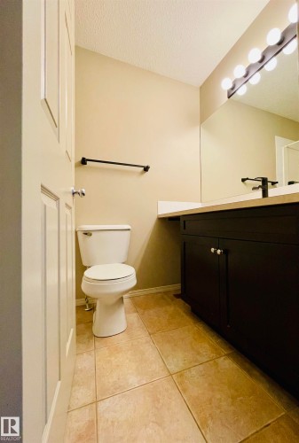 78 230 Edwards Drive, Edmonton, AB - Indoor Photo Showing Bathroom