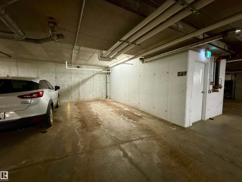 137 148 Ebbers Boulevard, Edmonton, AB - Indoor