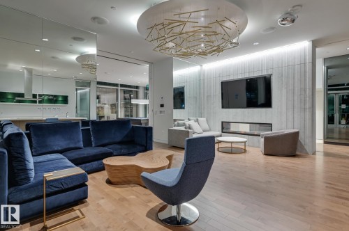 4603 10360 102 Street, Edmonton, AB - Indoor Photo Showing Living Room