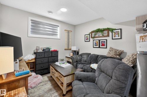 401 Black Stone Link, Leduc, AB 