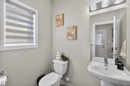 401 Black Stone Link, Leduc, AB 