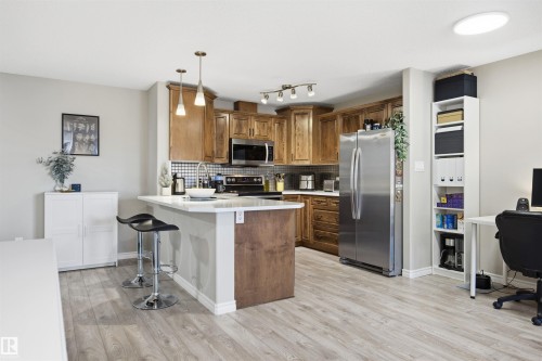310 17407 99 Avenue, Edmonton, AB - Indoor Photo Showing Kitchen