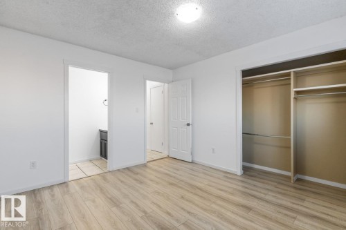 12411 53 Street, Edmonton, AB - Indoor Photo Showing Other Room