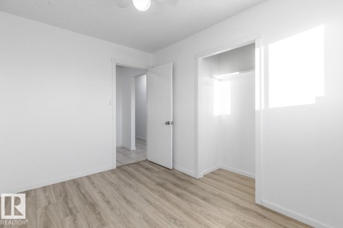 12411 53 Street, Edmonton, AB - Indoor Photo Showing Other Room