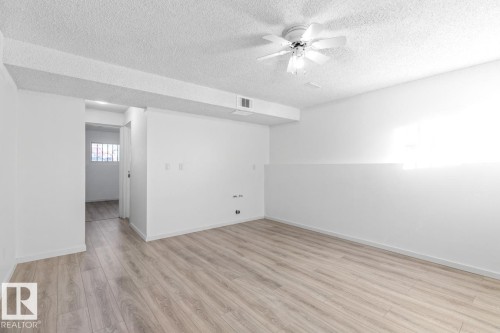 12411 53 Street, Edmonton, AB - Indoor Photo Showing Other Room
