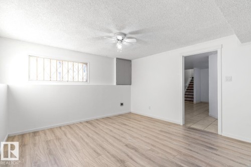 12411 53 Street, Edmonton, AB - Indoor Photo Showing Other Room