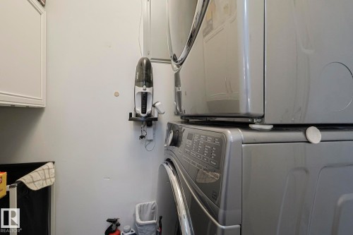 112 17150 94A Avenue, Edmonton, AB - Indoor Photo Showing Laundry Room