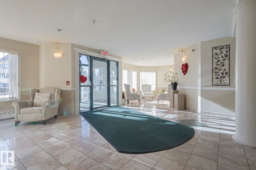 112 17150 94A Avenue, Edmonton, AB - Indoor Photo Showing Other Room