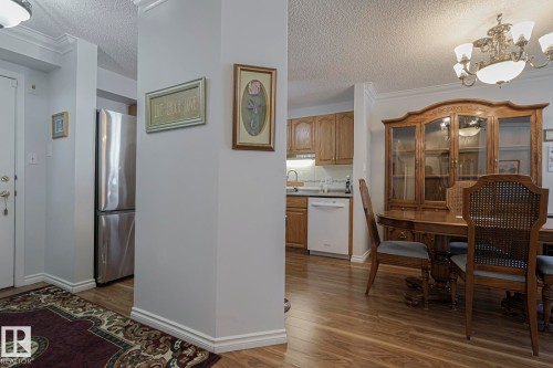 112 17150 94A Avenue, Edmonton, AB - Indoor Photo Showing Dining Room