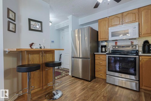 112 17150 94A Avenue, Edmonton, AB - Indoor Photo Showing Kitchen