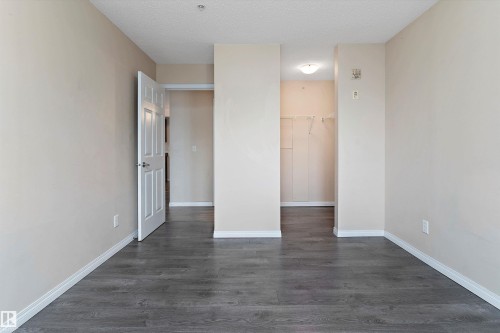 317 6925 199 Street, Edmonton, AB - Indoor Photo Showing Other Room