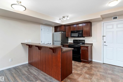 317 6925 199 Street, Edmonton, AB - Indoor Photo Showing Kitchen