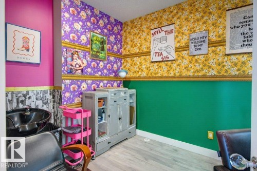 1909 Davidson Wynd, Edmonton, AB - Indoor