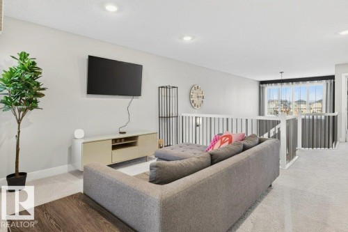 1909 Davidson Wynd, Edmonton, AB - Indoor