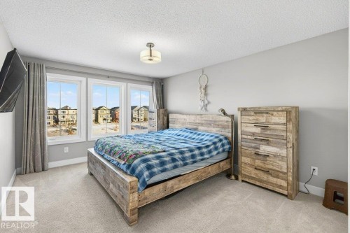 1909 Davidson Wynd, Edmonton, AB - Indoor Photo Showing Bedroom