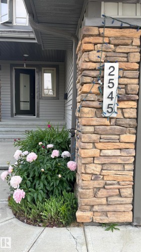 2545 Anderson Way, Edmonton, AB - Outdoor