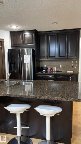 2545 Anderson Way, Edmonton, AB - Indoor Photo Showing Kitchen With Upgraded Kitchen