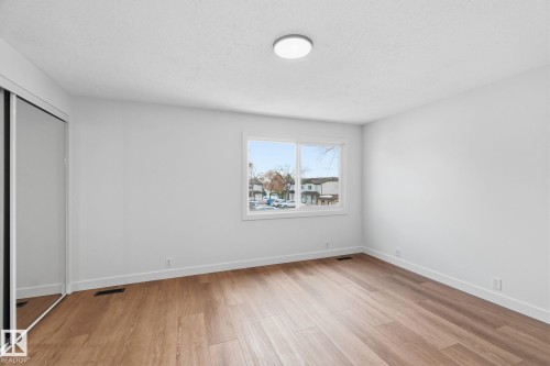 14630 54 Street, Edmonton, AB - Indoor Photo Showing Other Room