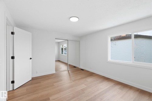 14630 54 Street, Edmonton, AB - Indoor Photo Showing Other Room