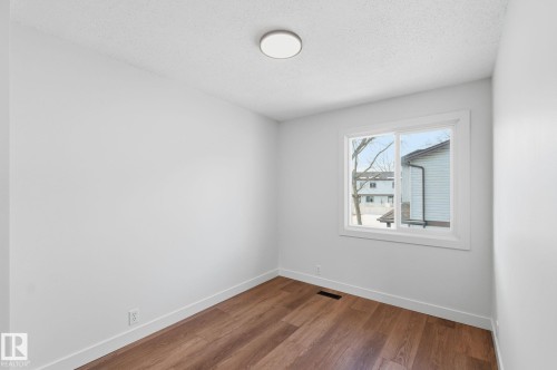 14630 54 Street, Edmonton, AB - Indoor Photo Showing Other Room