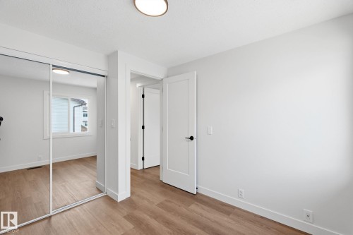 14630 54 Street, Edmonton, AB - Indoor Photo Showing Other Room