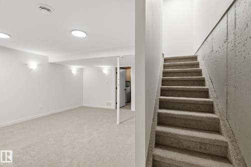 14630 54 Street, Edmonton, AB - Indoor Photo Showing Other Room