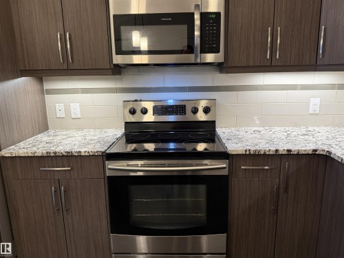 119 10523 123 Street, Edmonton, AB - Indoor Photo Showing Kitchen With Upgraded Kitchen