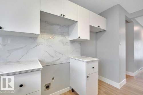 4122 46 Street, Leduc, AB - Indoor