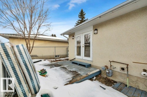 4122 46 Street, Leduc, AB - Outdoor