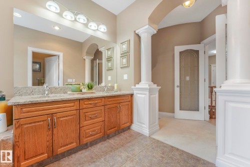 81 Promenade Boulevard, Beaumont, AB - Indoor Photo Showing Bathroom