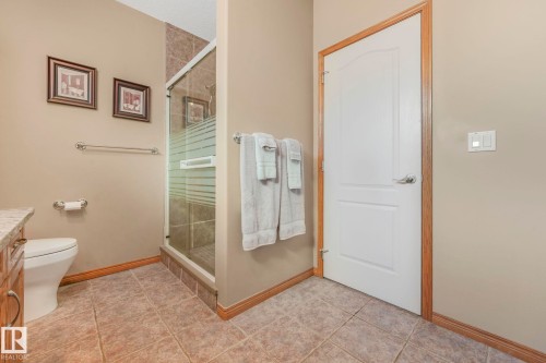 81 Promenade Boulevard, Beaumont, AB - Indoor Photo Showing Bathroom