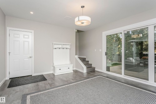 177 Wolf Willow Crescent, Edmonton, AB - Indoor Photo Showing Other Room
