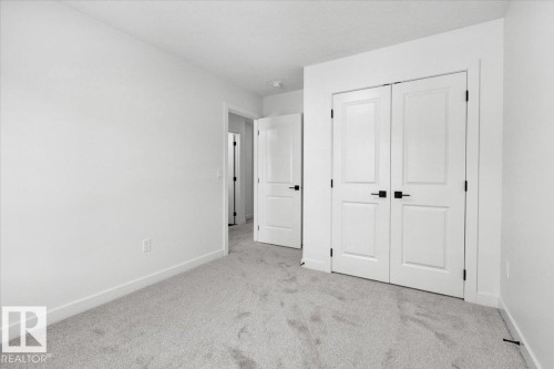 1154 Gyrfalcon Crescent, Edmonton, AB - Indoor