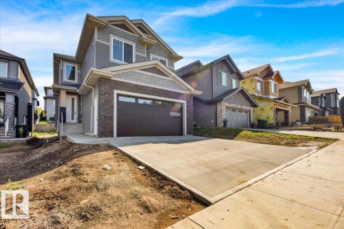 1154 Gyrfalcon Crescent, Edmonton, AB - Outdoor With Facade