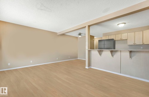 13826 38 Street, Edmonton, AB - Indoor