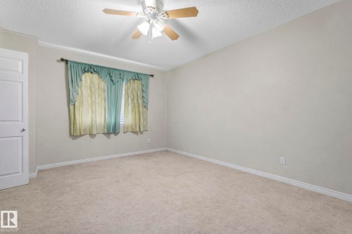 13826 38 Street, Edmonton, AB - Indoor Photo Showing Other Room