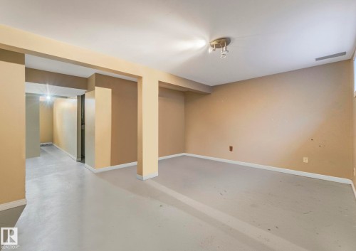 13826 38 Street, Edmonton, AB - Indoor