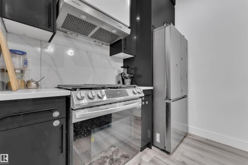4409 37 Street, Beaumont, AB - Indoor Photo Showing Kitchen