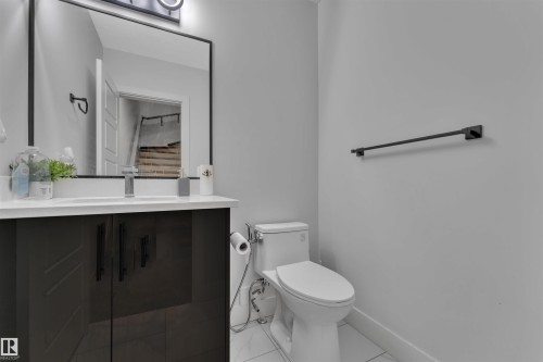 4409 37 Street, Beaumont, AB - Indoor Photo Showing Bathroom