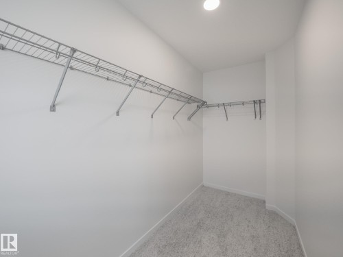 675 173 Avenue, Edmonton, AB - Indoor With Storage