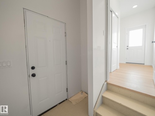 675 173 Avenue, Edmonton, AB - Indoor Photo Showing Other Room