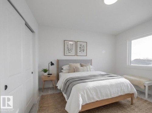 675 173 Avenue, Edmonton, AB - Indoor Photo Showing Bedroom