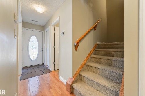 3 9026 Jasper Ave Avenue, Edmonton, AB - Indoor Photo Showing Other Room