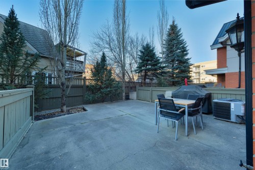 3 9026 Jasper Ave Avenue, Edmonton, AB - Outdoor
