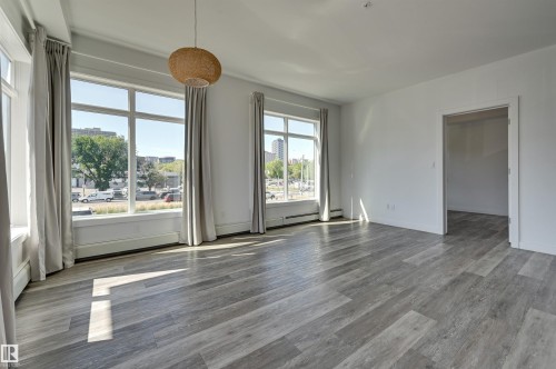 206 10837 83 Avenue, Edmonton, AB - Indoor